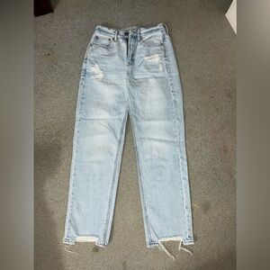 American Eagle High rise 90s Boyfriend Jeans